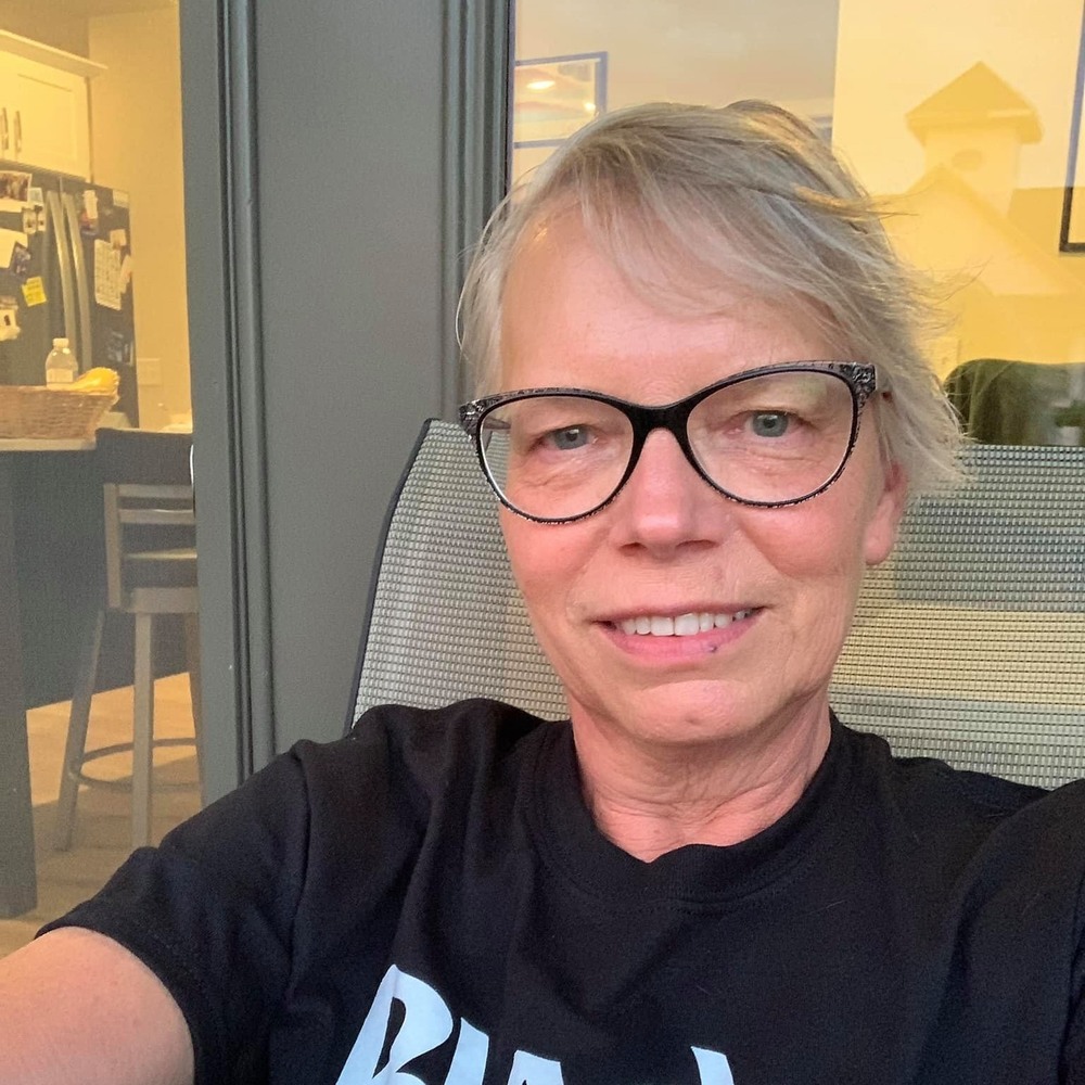 Meet your Posher, Liz